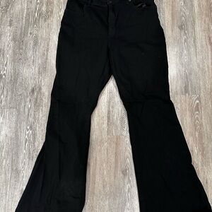 Abercrombie & Fitch Flare/Bell Bottom Ultra High Rise Black Jeans